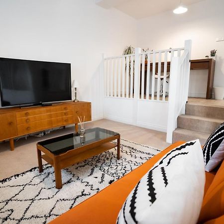 שפילד The Amazing Triplex - City Centre - Free Parking מראה חיצוני תמונה